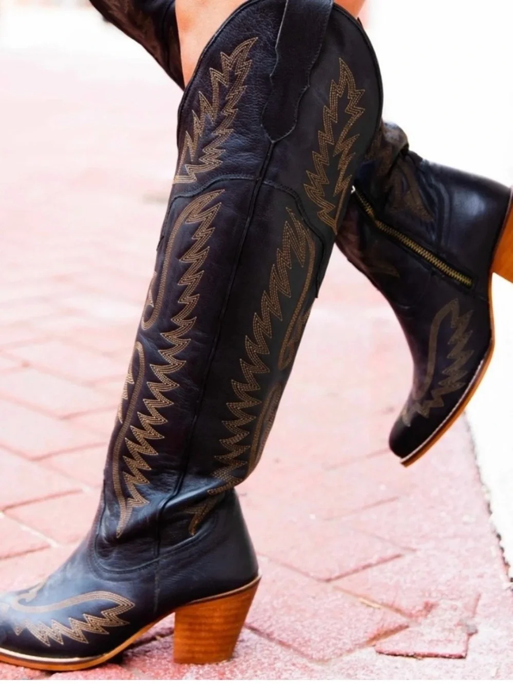 Southern Fried Chicks Black Knight Boot